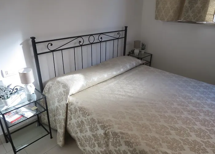 فندق مبيت وإفطار Artisti 3*