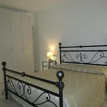 Bed & Breakfast Artisti 3*