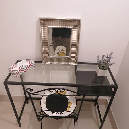 Artisti Rooms Bed & Breakfast *