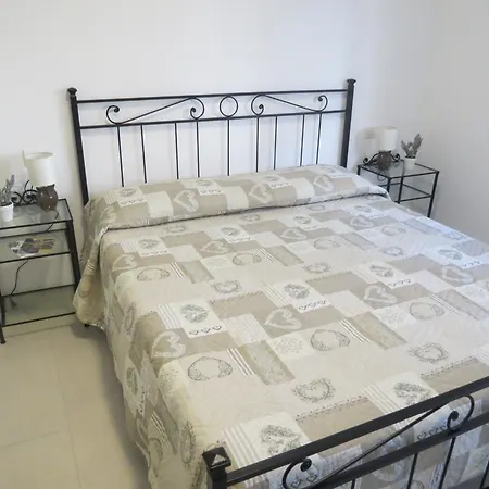 Bed & Breakfast Artisti Rooms
