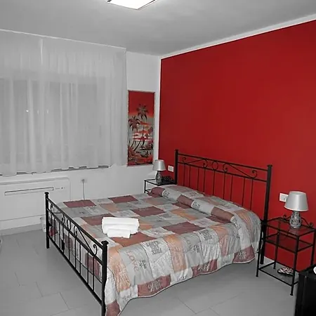 Artisti Bed and Breakfast 3*
