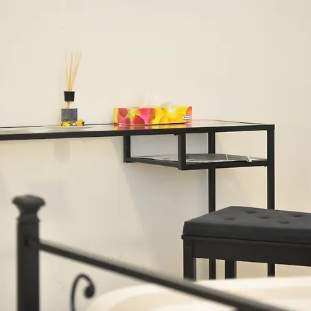 Artisti Rooms Bed & Breakfast