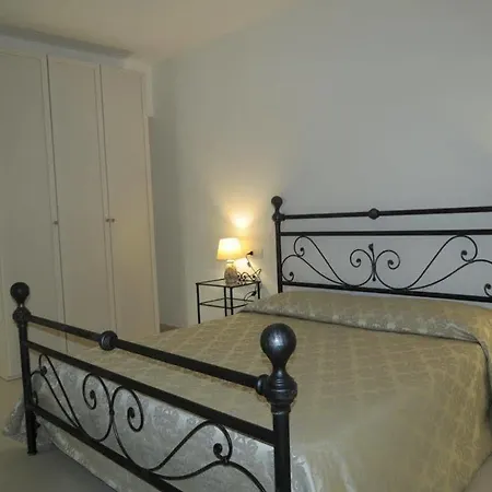 Nocleg ze śniadaniem Artisti 3*